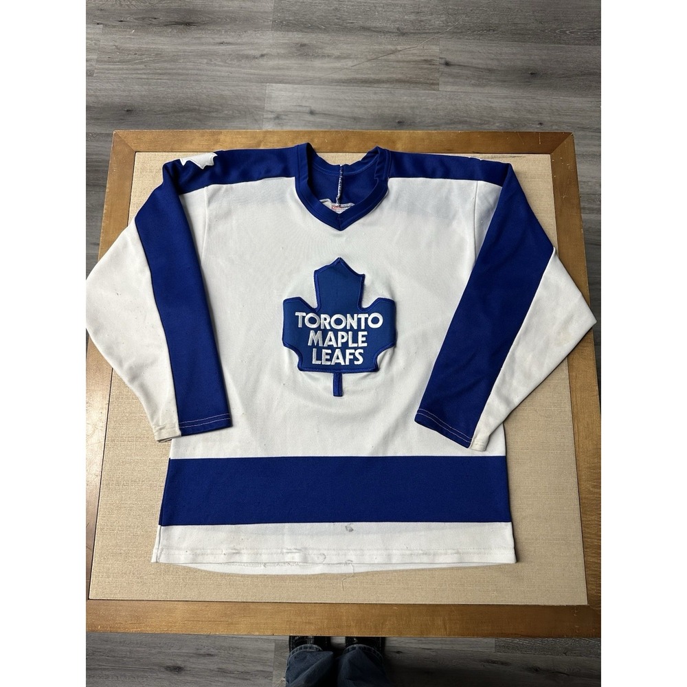 Vintage 1980s CCM Toronto Maple Leaf's White Hockey Jersey Size Medium